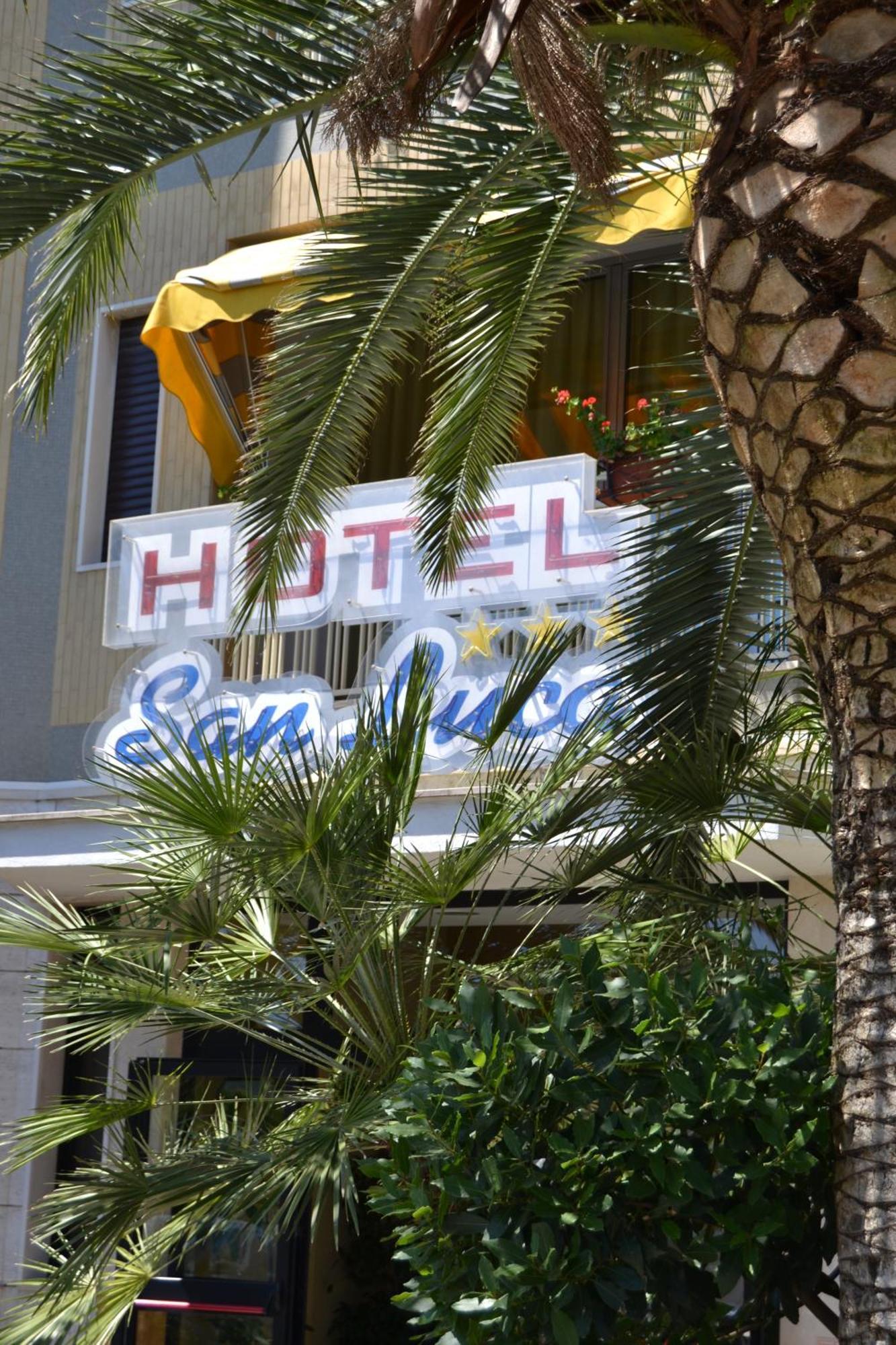 רוסאנו Hotel San Luca מראה חיצוני תמונה