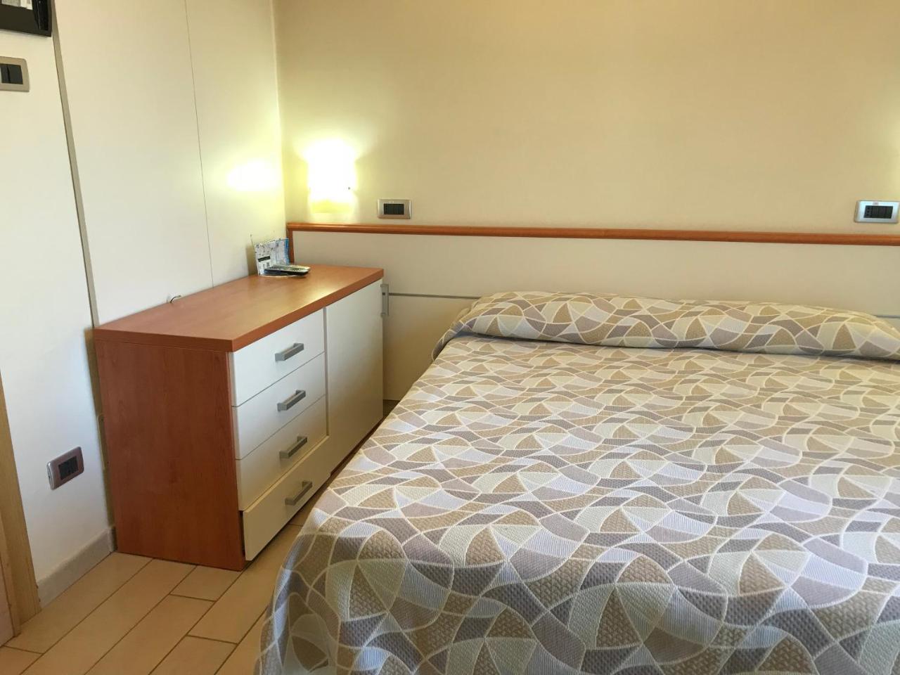 רוסאנו Hotel San Luca מראה חיצוני תמונה